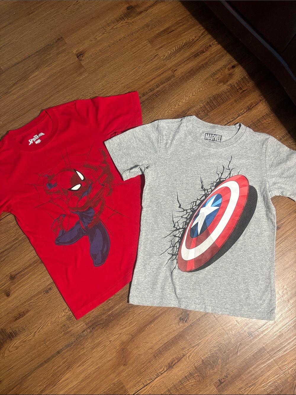 Marvel Kids Spider-Man & Captain America Tee Set - Red & Gray